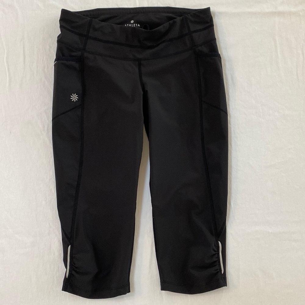 Black Capri Athleta Dobby Be Free Knickers SMALL